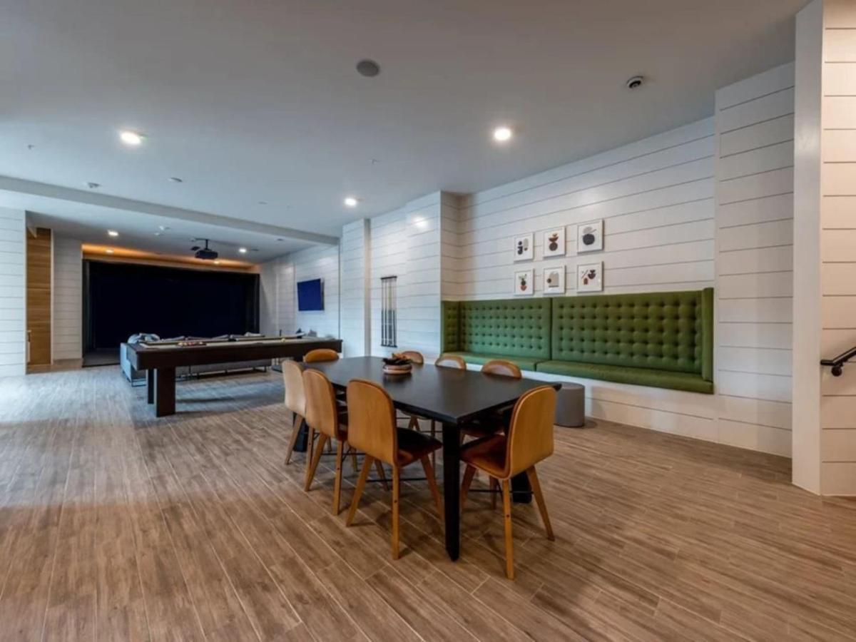 Luxurious New Unit 1Bd1Ba Pool, Golf Sim Apartment Остин Екстериор снимка